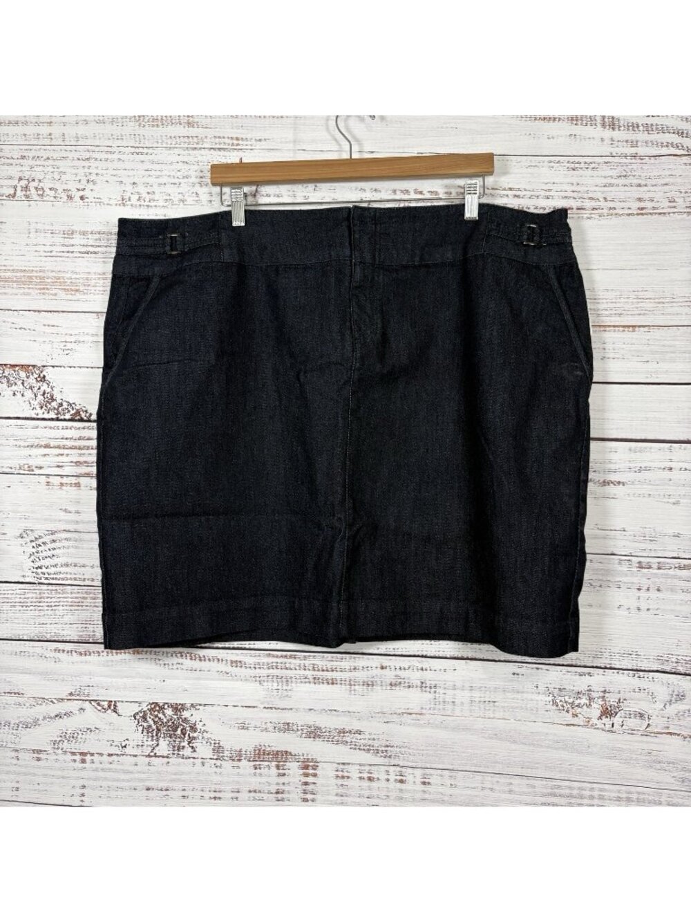 Roz & Ali Dark Wash Denim Pencil Skirt